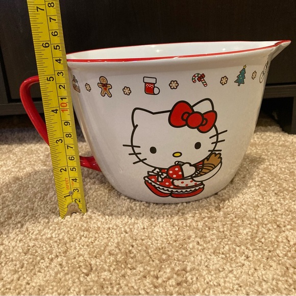 Zrike Brands by Squared Hello Kitty Mixing Bowl - Picture 6 of 8